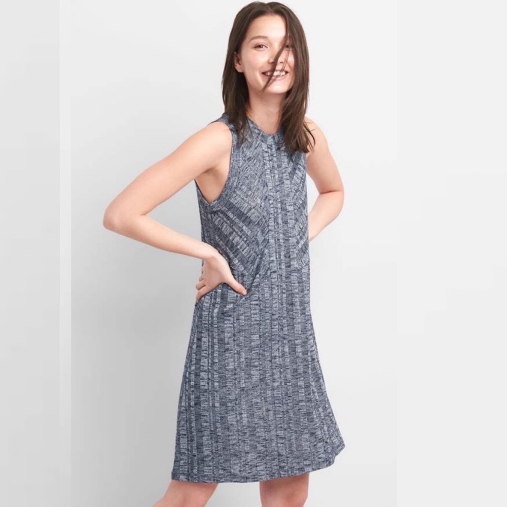 🆕 GAP Sleeveless Knit Dress